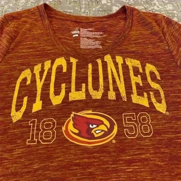 Iowa State Cyclones Women’s Creative Apparel Shirt Size Large color Red - Picture 2 of 4